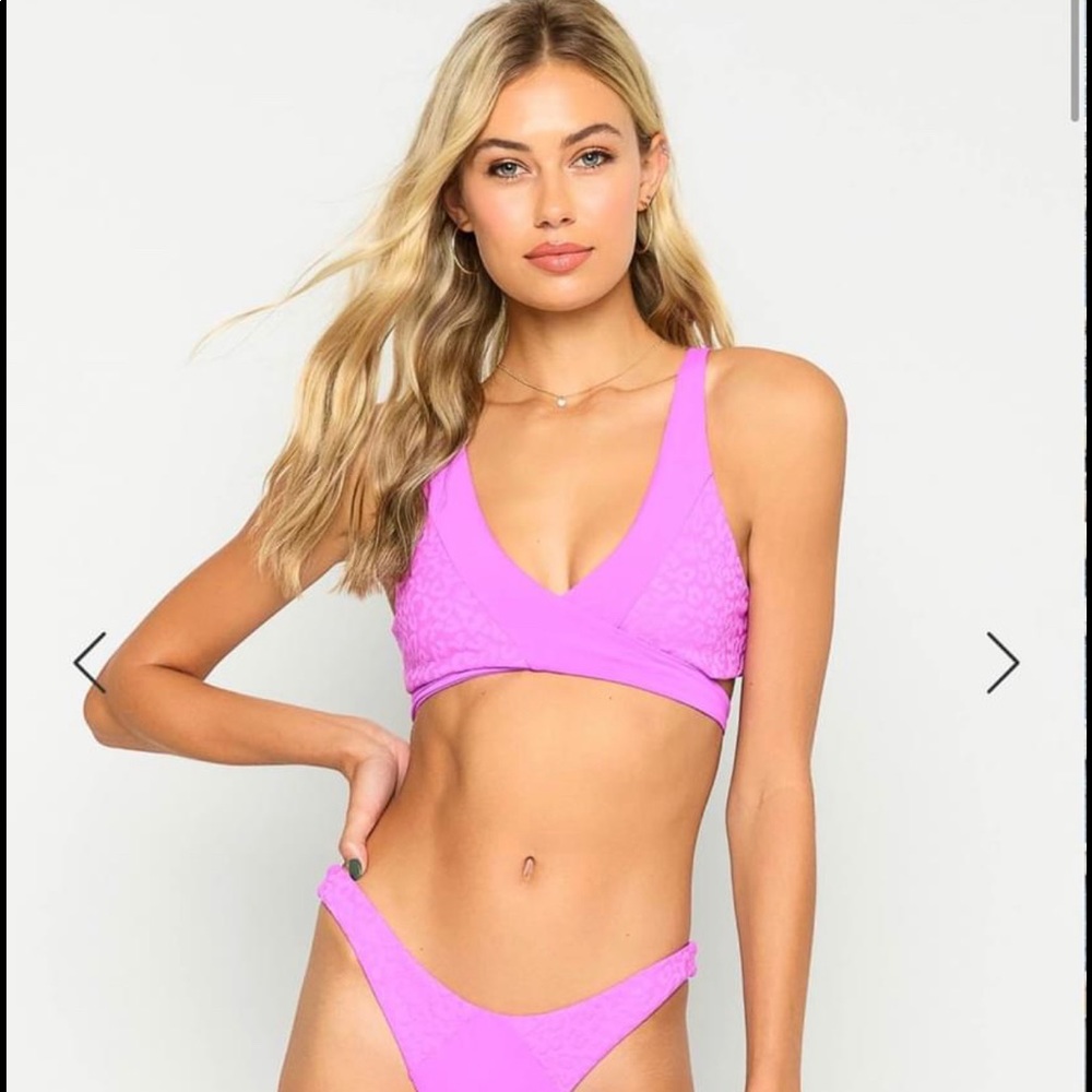 Beach Bunny Bikini *New*